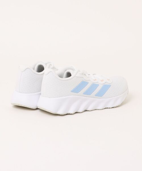 adidas(アディダス)の「《adidas》ADIDAS SWITCH MOVE W(スニーカー・レディース・ホワイト×ブルー/ピンク系その他・25.0cm/24.5cm/24.0cm/23.5cm/23.0cm/22.5cm)」の3枚目の写真
