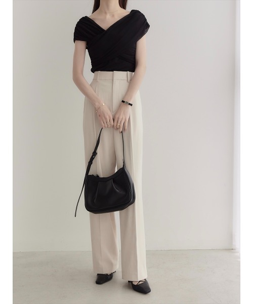 amel（エイメル）の「【RE ARRIVAL】アシンメトリークロスチュールトップス（シャツ/ブラウス・レディース・ブラック・FREE）」の16枚目の写真