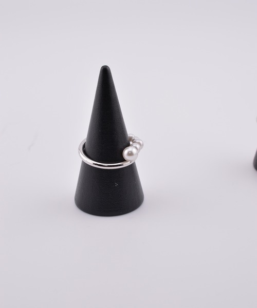 BROTHERHOOD（ブラザーフッド）の「【earyear】Pearl Line Wrap Ring（リング・レディース・シルバー・FREE）」の4枚目の写真