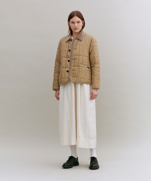 LAVENHAM(ラベンハム)の「Button Front Raydon Womens / ボタン フロント レイドン ウィメンズ(その他アウター・レディース・ダークブラック/ベージュ系その他2・8/10/6/12)」の6枚目の写真