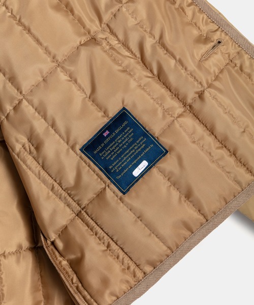 LAVENHAM(ラベンハム)の「Button Front Raydon Womens / ボタン フロント レイドン ウィメンズ(その他アウター・レディース・ダークブラック/ベージュ系その他2・8/10/6/12)」の12枚目の写真