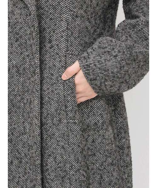 LAGUNAMOON（ラグナムーン）の「ウエストタックウールブレンドツイードコート（チェスターコート・レディース・ブラック/ブラウン・SMALL/MEDIUM）」の18枚目の写真
