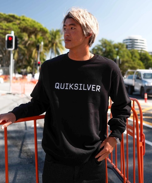 Quiksilver(クイックシルバー)の「DNA BIG CLICKER SWEA/クイックシルバー裏起毛スウェットトレーナー(スウェット・メンズ・ホワイト/ブラック/グレー・X-LARGE/SMALL/MEDIUM/LARGE)」の1枚目の写真