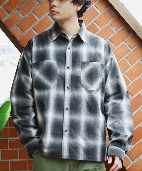 Beautiful Harmony（ビューティフルハーモニー）の「リサイクル糸オンブレチェックシャツ（シャツ/ブラウス・メンズ・ブラウン/ブルー/ブラック・MEDIUM/LARGE/X-LARGE）」の6枚目の写真