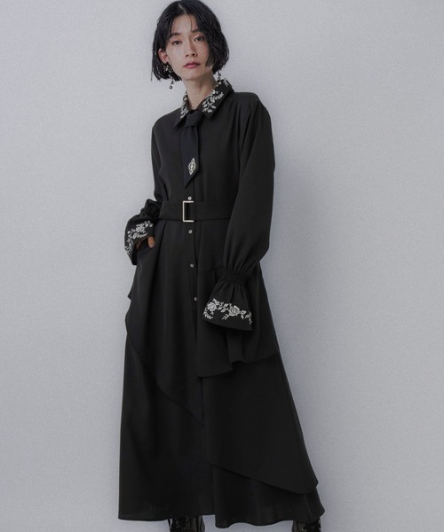 HARE（ハレ）の「アシメフリルシシュウワンピース(HARE)（ワンピース・レディース・ブラック/レッド・FREE）」の6枚目の写真