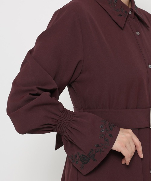 HARE（ハレ）の「アシメフリルシシュウワンピース(HARE)（ワンピース・レディース・ブラック/レッド・FREE）」の3枚目の写真