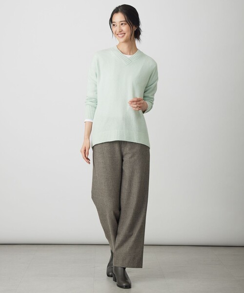 J.PRESS(ジェイプレス)の「チェルビック セミワイド パンツ(その他パンツ・レディース・グレー系/ブラウン系/ブラック系/ライトグレー系・T13/T15/T17)」の19枚目の写真