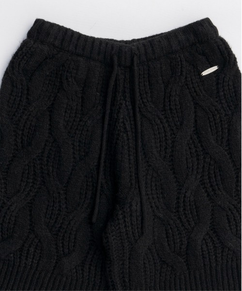 MAISON SPECIAL（メゾンスペシャル）の「Cable Knit Shorts / ケーブルニットハーフパンツ（その他パンツ・レディース・ブラック/グレー/オフホワイト・FREE）」の14枚目の写真
