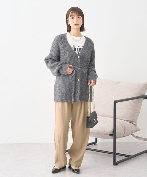 earth music&ecology（アースミュージックアンドエコロジー）の「タックコクーンパンツ（その他パンツ・レディース・ベージュ/ブラック/チャコールグレー・S/M）」の8枚目の写真