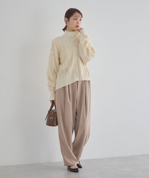 earth music&ecology（アースミュージックアンドエコロジー）の「タックコクーンパンツ（その他パンツ・レディース・ベージュ/ブラック/チャコールグレー・S/M）」の17枚目の写真