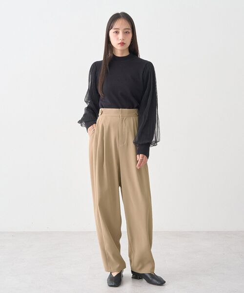 earth music&ecology（アースミュージックアンドエコロジー）の「タックコクーンパンツ（その他パンツ・レディース・ベージュ/ブラック/チャコールグレー・S/M）」の21枚目の写真