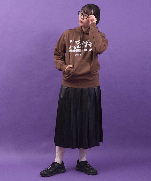 I am I in fact...(アイアムアイインファクト)の「LEATHER LIKE pleats skirt(スカート・レディース・ブラック・FREE)」の15枚目の写真