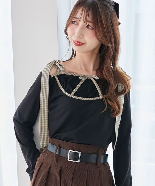 MAJESTIC LEGON(マジェスティックレゴン)の「肩リボンチェックバイカラートップス(Tシャツ/カットソー・レディース・ベージュ/ブラック・MEDIUM)」の2枚目の写真