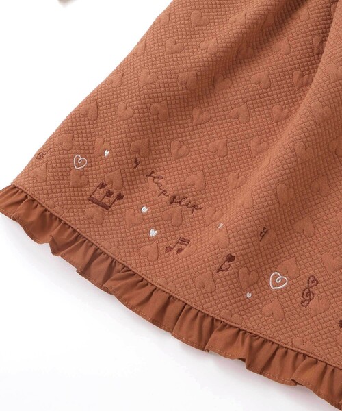 SLAP SLIP(スラップスリップ)の「ハート音符刺しゅうポコポコキルトドッキングワンピース(80~130cm)(ワンピース・キッズ・ブラック/ブラウン・80cm/100cm/90cm/110cm/130cm/120cm)」の9枚目の写真