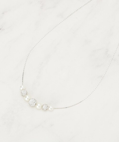 SHOO・LA・RUE（シューラルー）の「【セレモニー】きらびやかに ポイントパヴェ ショートネックレス（ネックレス・レディース・ゴールド/ピンクゴールド/シルバー・00）」の2枚目の写真