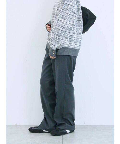 Samansa Mos2 blue（サマンサモスモスブルー）の「サイドタブ付きパンツ（その他パンツ・レディース・チャコールグレー/グレー/ベージュ・F）」の4枚目の写真