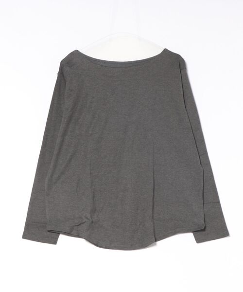 MARAI(マーライ)の「ボートネック長袖カットソー(Tシャツ/カットソー・レディース・杢グレー/チャコールグレー/ブラック/グレイッシュベージュ/カーキ/ピンク/ライトグレー/ホワイト/ネイビー・3L/M/L/4L/LL)」の3枚目の写真