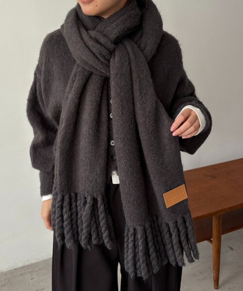 CAPRICIEUX LE'MAGE（カプリシューレマージュ）の「モヘア起毛マフラー（マフラー・レディース・チャコールグレー/ピンク/モカ・FREE）」の7枚目の写真