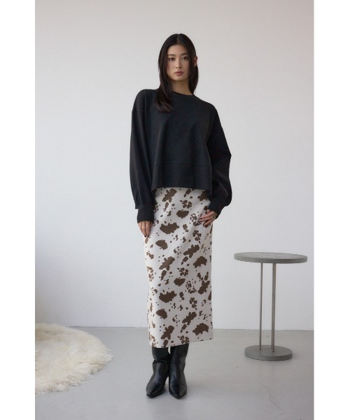 AZUL by moussy（アズールバイマウジー）の「カウ柄ジャガードタイトスカート（スカート・レディース・ホワイト系その他/ブラウン系その他・SMALL/MEDIUM）」の5枚目の写真