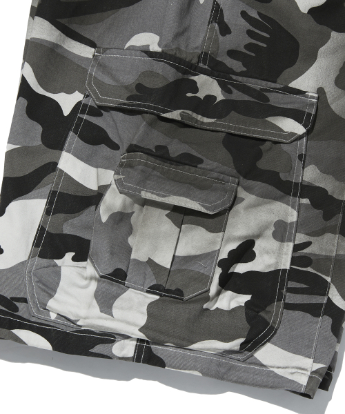 suade（スエード）の「WIDE CARGO SHORTS [WHITE CAMO]（その他パンツ・レディース・その他・SMALL/MEDIUM/LARGE）」の9枚目の写真