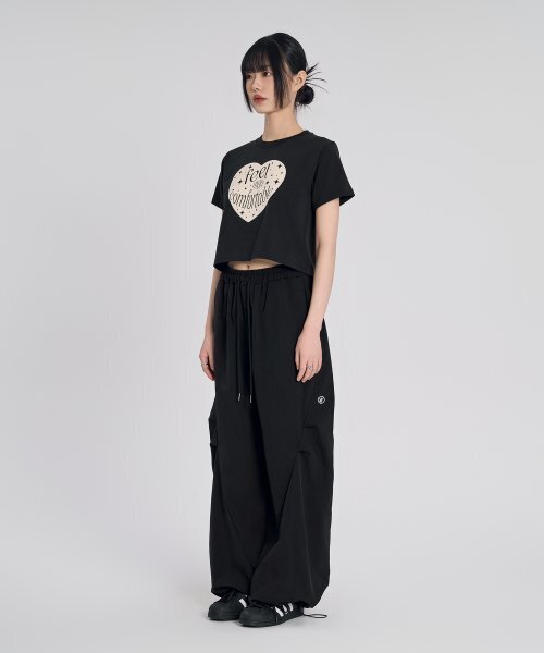 SLOW RECORD HOUSE(スローレコードハウス)の「フィルモアハートクロップ半袖Tシャツ_ブラック(Tシャツ/カットソー・レディース・その他・OS)」の7枚目の写真