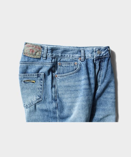 VDR（ブイディアール）の「215 Navy Denim Pants (Classic Light)（デニムパンツ・メンズ・その他・LARGE/MEDIUM/SMALL）」の4枚目の写真