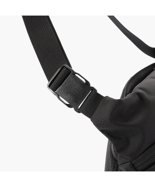 BRIEFING（ブリーフィング）の「MFC CROSS BODY BAG（Mサイズ）（ショルダーバッグ・メンズ・ブラック・FREE）」の17枚目の写真