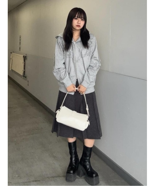FRILL ZIP UP HOODIE フリルジップアップフーディ 冬服 春服 ジップ