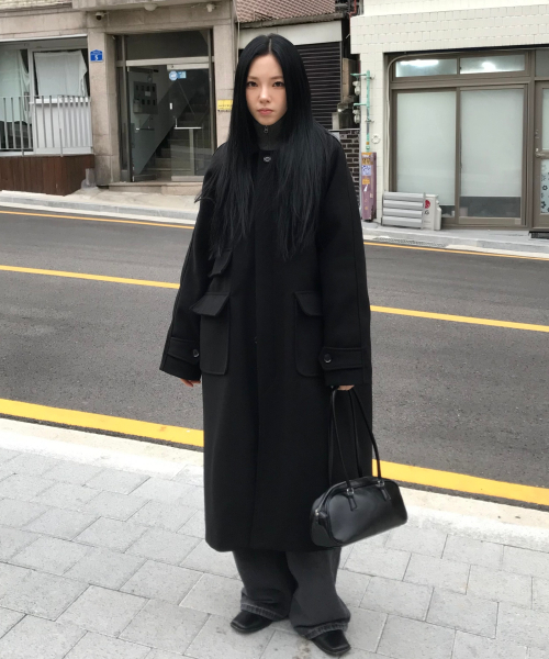 MUCENT(ムセント)の「フレッソレザー ワッペン バルマカン 裏地 キルティング ダウンコート (成人男女共用)(チェスターコート・レディース・ブラック・FREE)」の16枚目の写真