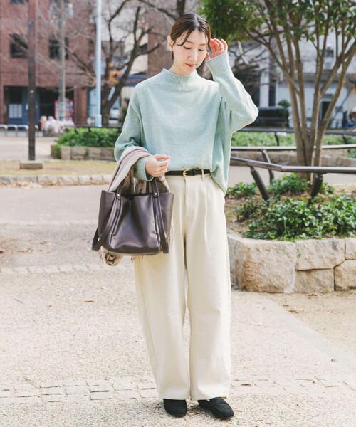 ITEMS URBANRESEARCH（アイテムズ アーバンリサーチ）の「バレルレッグパンツ（その他パンツ・レディース・ブラウン/ホワイト系その他・FREE）」の7枚目の写真