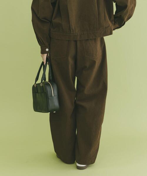 ITEMS URBANRESEARCH（アイテムズ アーバンリサーチ）の「バレルレッグパンツ（その他パンツ・レディース・ブラウン/ホワイト系その他・FREE）」の13枚目の写真