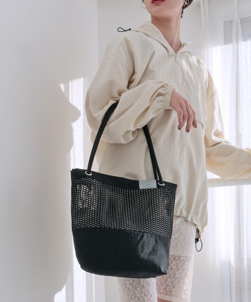 COLDE （コルデ）の「メッシュトートバッグ（トートバッグ・レディース・ネイビー/アイボリー/ブラック・FREE）」の2枚目の写真