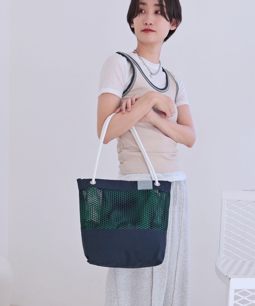 COLDE （コルデ）の「メッシュトートバッグ（トートバッグ・レディース・ネイビー/アイボリー/ブラック・FREE）」の22枚目の写真