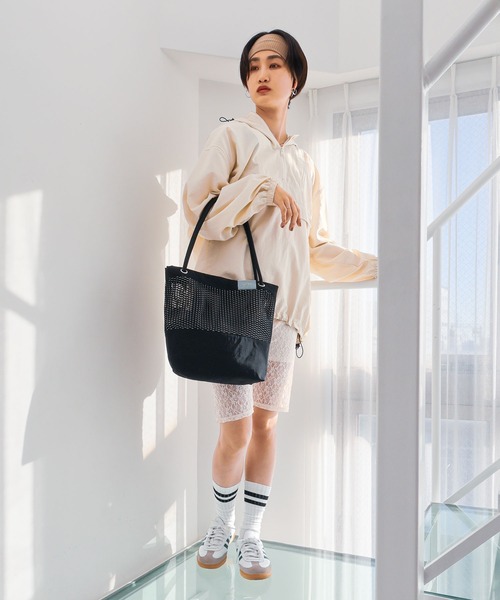 COLDE (コルデ)の「メッシュトートバッグ【詳細動画あり】(トートバッグ・レディース・ネイビー/アイボリー/ブラック・FREE)」の14枚目の写真