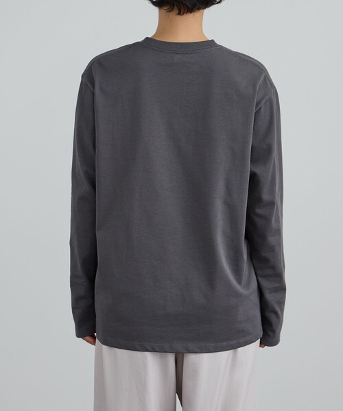 SALON adam et rope'（サロン アダム エ ロペ）の「【KARL BLOSSFELDT  by SALON】フォトロングスリーブTシャツ（Tシャツ/カットソー・レディース・チャコールグレー/グレー/ホワイト/ホワイト系その他・FREE）」の16枚目の写真