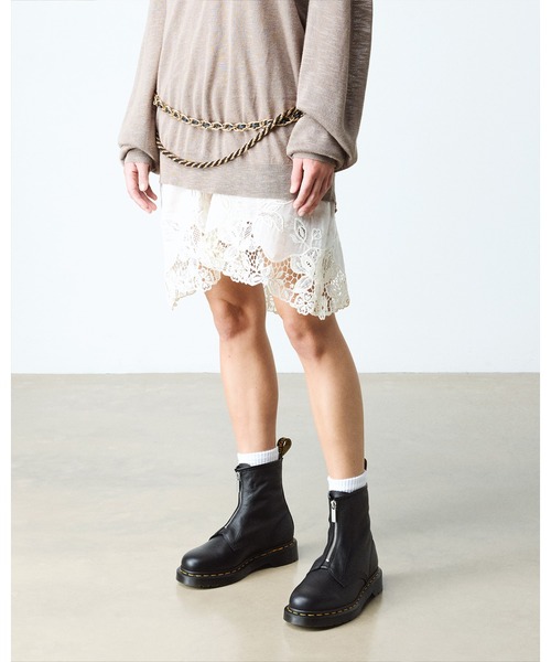 Dr. Martens(ドクターマーチン)の「Dr. Martens/ドクターマーチン 1460 フロント ジップ ジップ アップ ブーツ 42352001(ブーツ・メンズ・ブラック・UK7/UK8/UK9/UK6/UK4/UK3/UK5)」の3枚目の写真