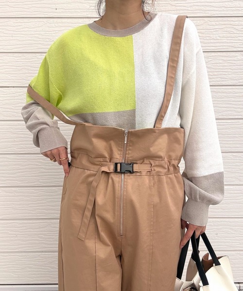 Q（キュー）の「ブロッキングカラーニット（ニット/セーター・レディース・ライトグレー/ネイビー/アイボリー・MEDIUM）」の3枚目の写真