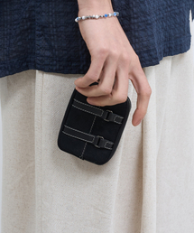 NOISE（ノイズ）の「スエードレザーポーチカード財布 - ブラック（札入れ/マネークリップ）」