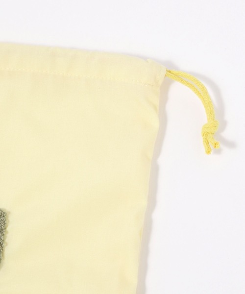 LAKOLE（ラコレ）の「【入園入学にも】[FRUITS AND BLOOM]サガラ刺繍巾着ポーチB / 612313（ステーショナリー・レディース・イエロー・FREE）」の5枚目の写真