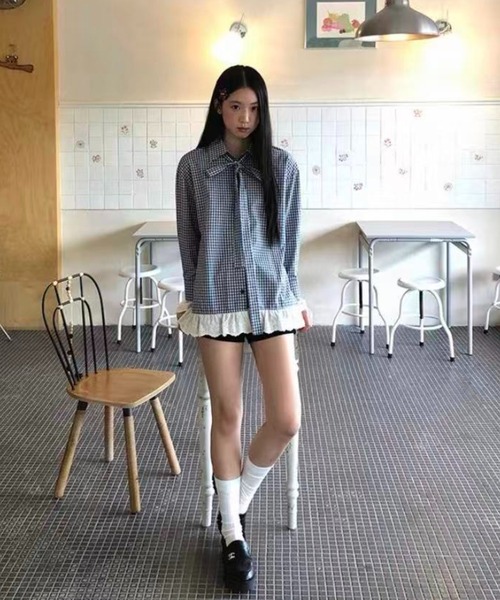 Achic(アシック)の「レース付きチェックシャツ(シャツ/ブラウス・レディース・ブルー・M)」の17枚目の写真