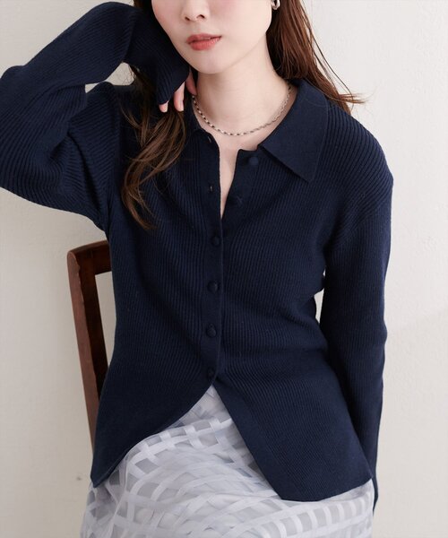 natural couture（ナチュラルクチュール）の「くるみ釦リブニット（ニット/セーター・レディース・ネイビー/ミント/サックスブルー/アイボリー/ピンク・FREE）」の4枚目の写真