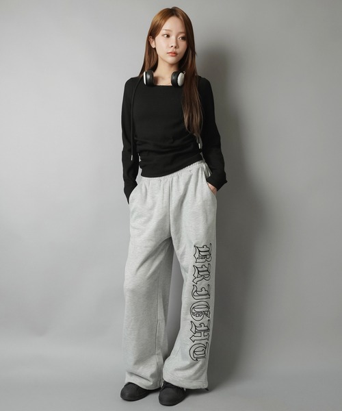 SPINNS(スピンズ)の「シンプルなのに今っぽ☆フード付きギャザーカットソー(Tシャツ/カットソー・レディース・杢グレー/ブルー/ブラウン/ブラック・ONESIZE)」の18枚目の写真