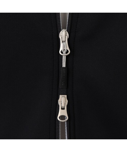 BRIEFING（ブリーフィング）の「【BRIEFING GOLF／ブリーフィングゴルフ】WOMEN’S 3D LOGO PARKA（ブルゾン・レディース・ベージュ/ブラック・M/S）」の3枚目の写真