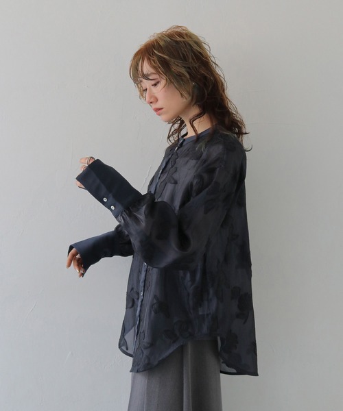 CLEIO（クレイオ）の「【CLEIO】TULIP JACQUARD SHEER SHIRT/チューリップジャガードシアーシャツ（シャツ/ブラウス・レディース・ネイビー/アイボリー・FREE）」の18枚目の写真