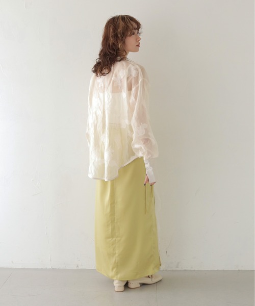 CLEIO（クレイオ）の「【CLEIO】TULIP JACQUARD SHEER SHIRT/チューリップジャガードシアーシャツ（シャツ/ブラウス・レディース・ネイビー/アイボリー・FREE）」の13枚目の写真