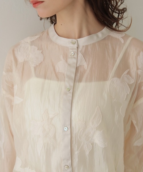 CLEIO（クレイオ）の「【CLEIO】TULIP JACQUARD SHEER SHIRT/チューリップジャガードシアーシャツ（シャツ/ブラウス・レディース・ネイビー/アイボリー・FREE）」の7枚目の写真