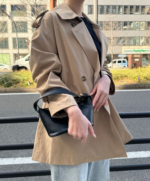 r.(アールドット)の「ショートトレンチコート(トレンチコート・レディース・ブラック/アイボリー/ベージュ・FREE)」の15枚目の写真