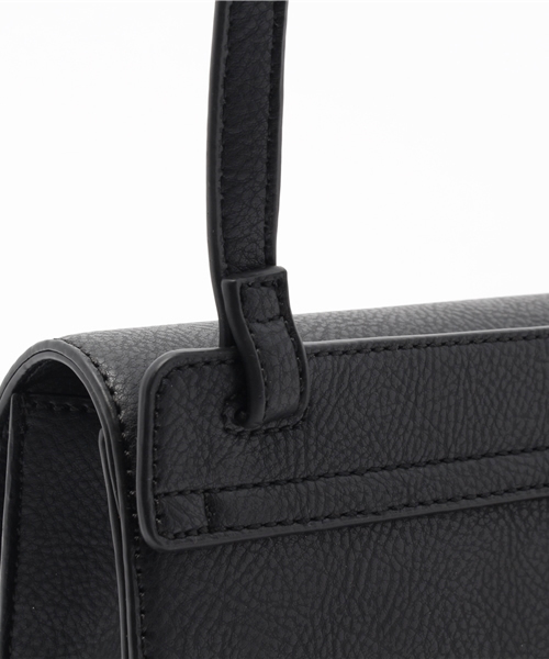 LBC（エルビーシー）の「半円ショルダー            （ショルダーバッグ・レディース・オフホワイト/ライトブラウン/ブラック/ベージュ・ONE SIZE）」の6枚目の写真