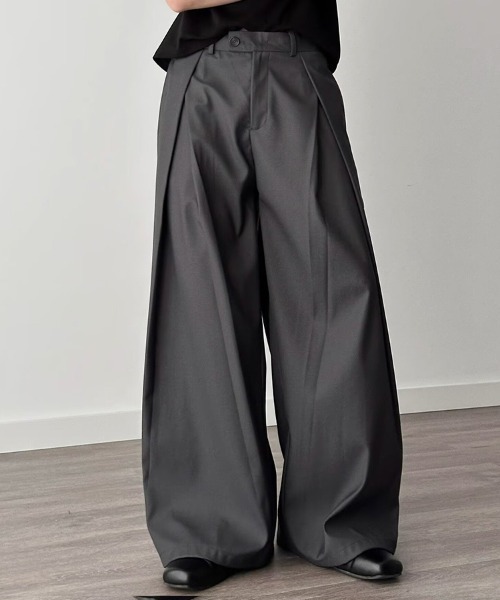 KELVIN（ケルヴァン）の「Tuck Wide Slacks Pants タック ワイド スラックスパンツ（デニムパンツ・メンズ・ブラック/グレー・MEDIUM/LARGE）」の8枚目の写真