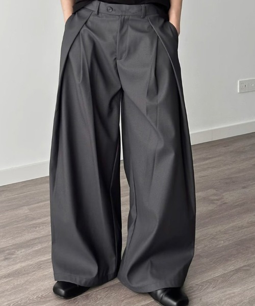 KELVIN（ケルヴァン）の「Tuck Wide Slacks Pants タック ワイド スラックスパンツ（デニムパンツ・メンズ・ブラック/グレー・MEDIUM/LARGE）」の16枚目の写真
